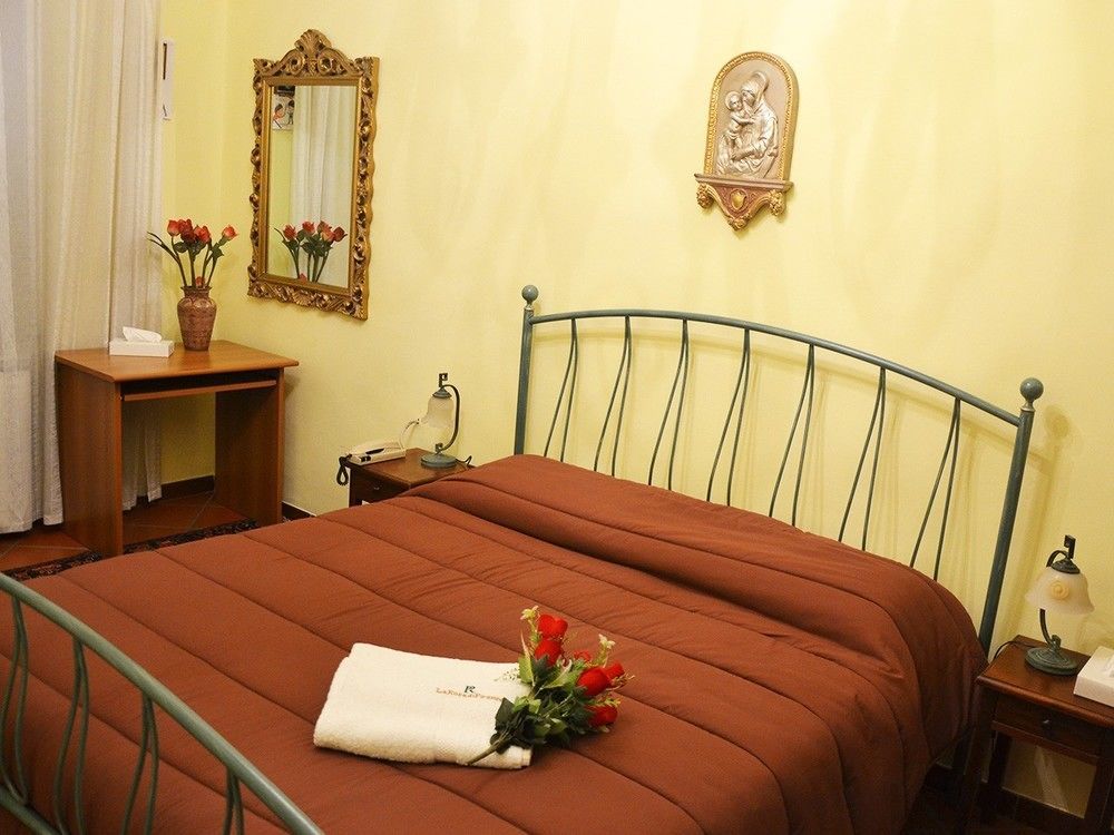 La Rosa Di Firenze B&B Exterior photo